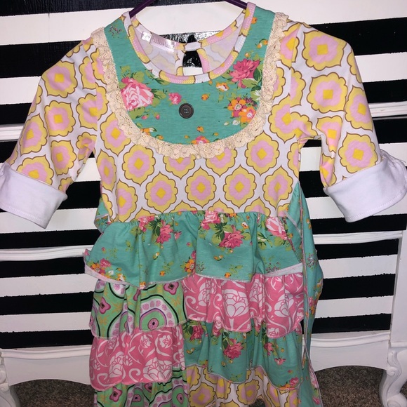 tutu & lulu Other - Girls dress and leggings set